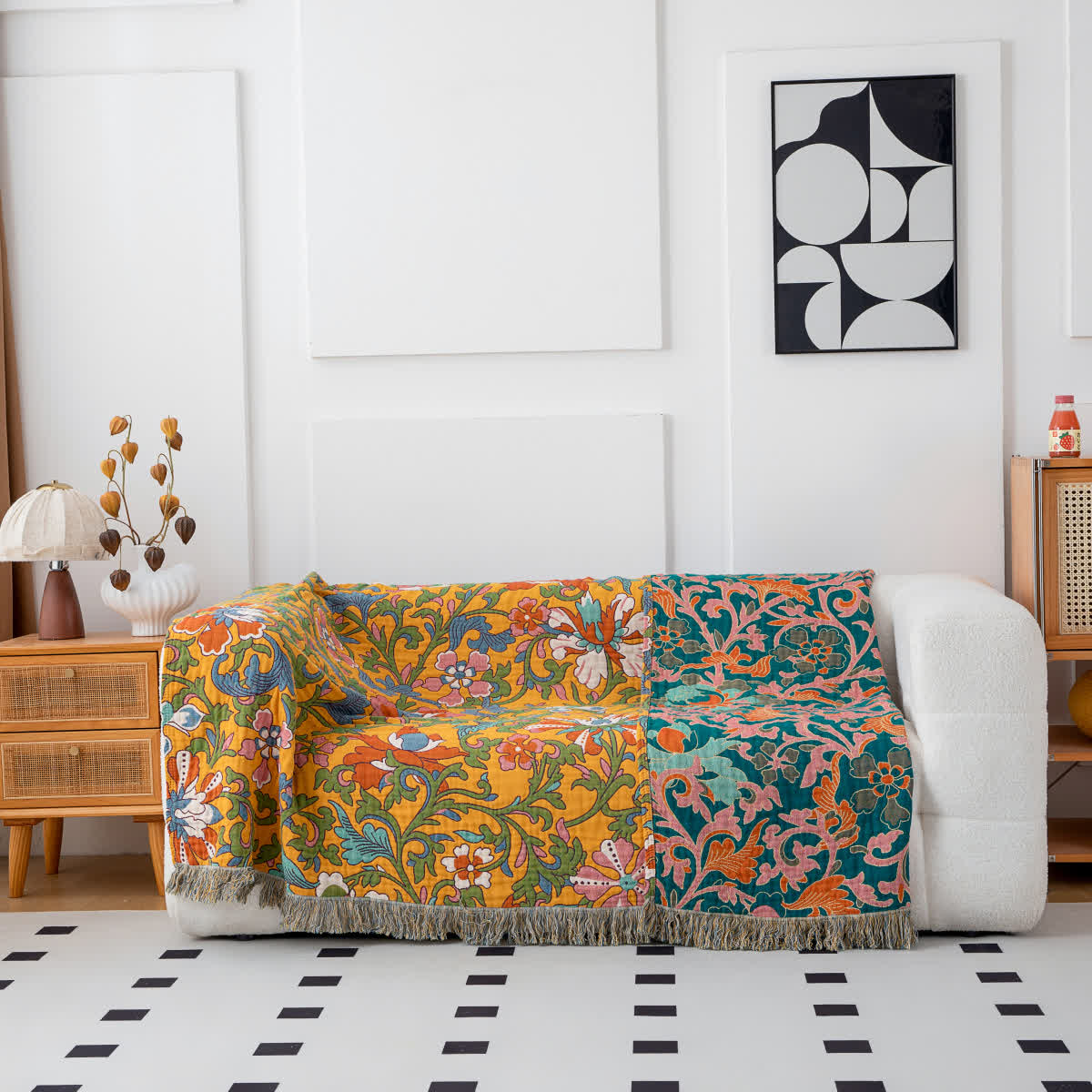 Vintage Floral Cotton Reversible Tassel Quilt