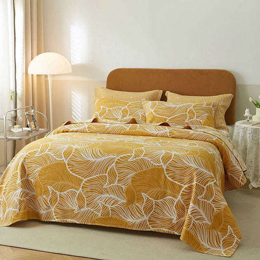 Plantain Leaf Three Layers Breathable Quilt